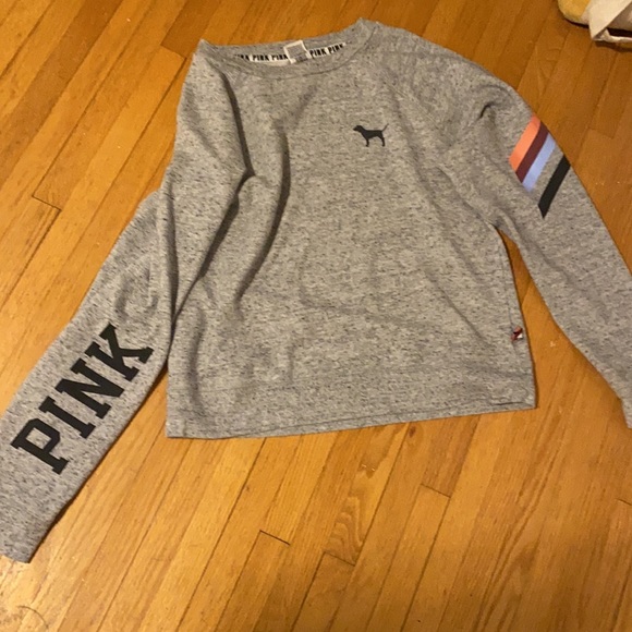 Pink crew neck style - Picture 2 of 2